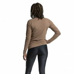 Hannah Childs Women's Abby Long Sleeve Tee