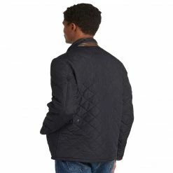 Equestrian Outerwear Barbour Men's Powell Quilted Jacket