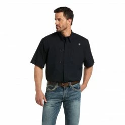 Ariat Men's Ventrek Classic Short Sleeve Shirt Casual Wear