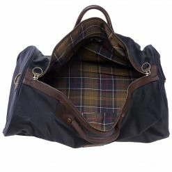Barbour Wax Holdall Equestrian Outerwear