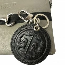 Tucker Tweed Equestrian Keychains Equestrian Bags & Luggage 21 Tucker Tweed Equestrian Keychains Equestrian Bags & Luggage